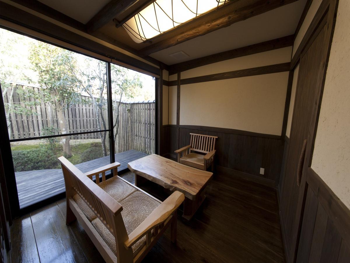 Hotel Gokuraku Onsen Takumi No Yado Takaharu Exteriér fotografie