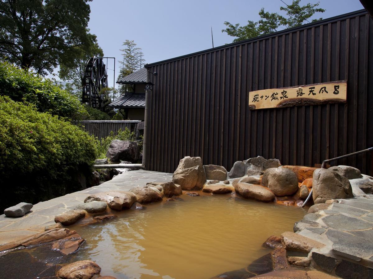Hotel Gokuraku Onsen Takumi No Yado Takaharu Exteriér fotografie